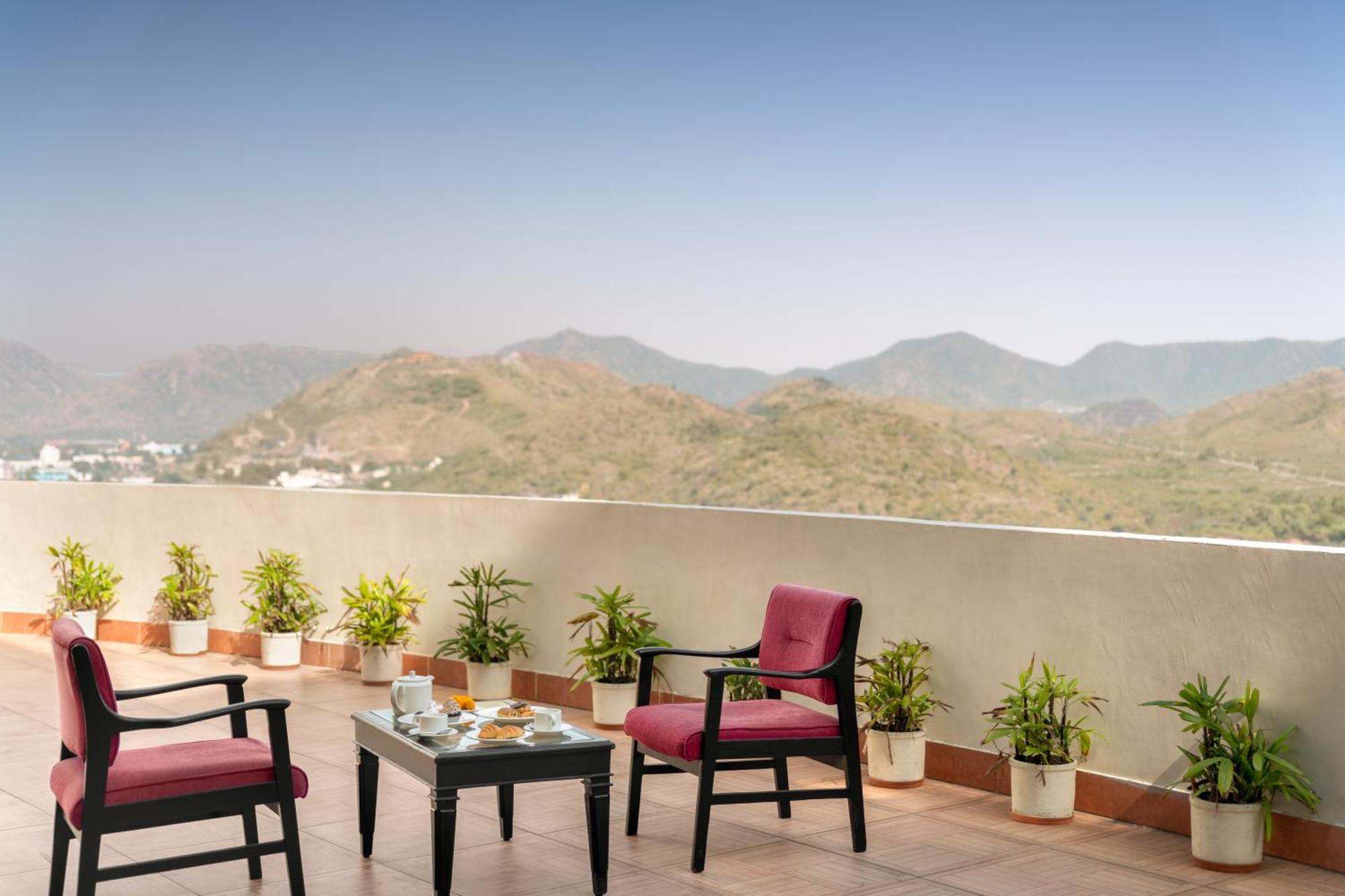 Suite Terrace,1628687090:JPEG